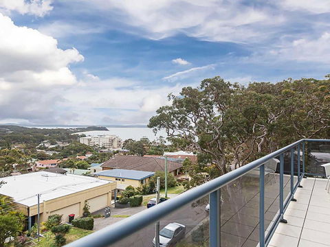 Adriana 9 Fabulous Views And Aircon - New Castle Holiday 1