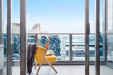 A 2BR Apt With Harbour Views And FREE Parking - New Castle Holiday 0