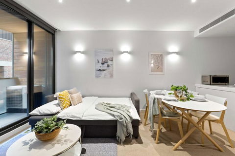 A Chic & Comfy 2BR Apt Near Federation Square - New Castle Holiday 1