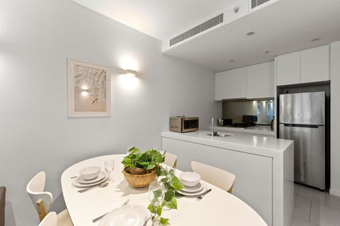 A Chic & Comfy 2BR Apt Near Federation Square - New Castle Holiday 2
