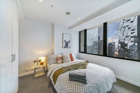 A Comfy & Stylish 2BR Apt Near Southern Cross - New Castle Holiday 4