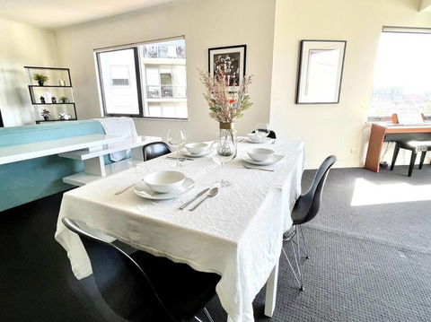 A Cozy 2B2B Apt Next To Carlton Garden W/ Parking - New Castle Holiday 3