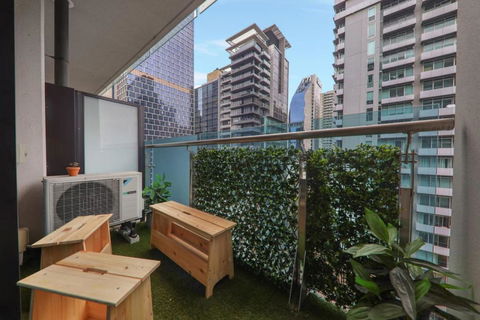 A Flagstaff Gardens Favourite - New Castle Holiday 4