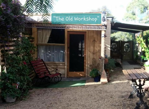 A La Folly Too The Old Workshop - New Castle Holiday 3