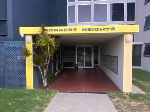 A Little Slice Of Fremantle One Bedroom Character Apartment - New Castle Holiday 4
