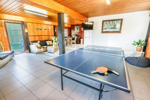 A Lure - A 2-minute Walk To Agnes Main Beach - New Castle Holiday 4