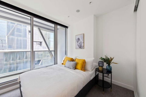 A Lux & Modern Apt Next To Southern Cross Station - New Castle Holiday 1