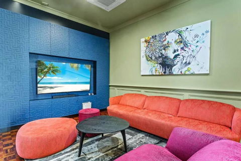 A Luxury Space With Playstation In Darling Harbour - New Castle Holiday 2