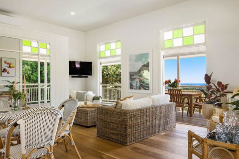 A Perfect Stay - Coolamon Studio - New Castle Holiday 1