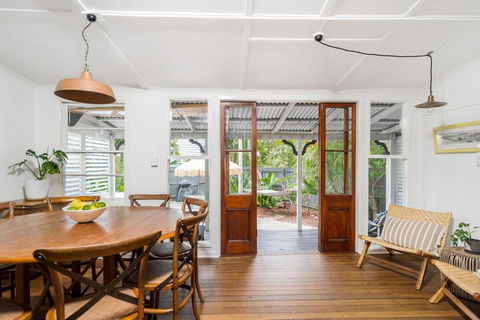 A Perfect Stay - Gidgets House And Studio - New Castle Holiday 3