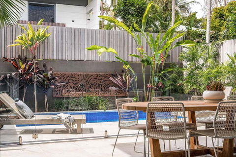 A Perfect Stay - KoKos Beach House 2 - New Castle Holiday 4