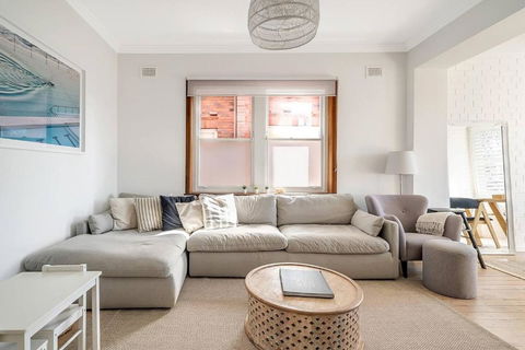 A South Bondi Family Hideout For Beach Aficionados - New Castle Holiday 4