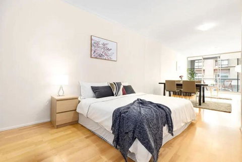 A Stylish & Cozy Studio Next To Darling Harbour - New Castle Holiday 1