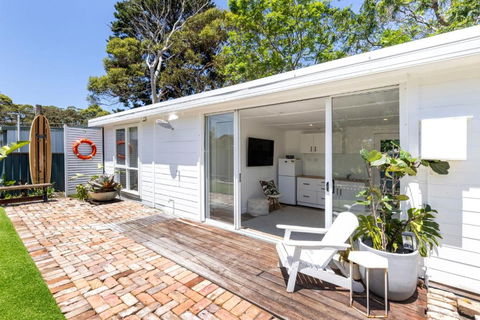 A Touch Of Paradise - House And Granny Flat - 4 Mins Walk To Callala Beach - New Castle Holiday 0