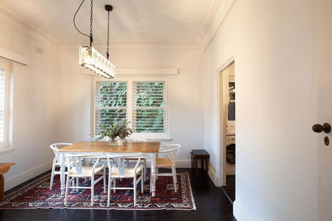 A Touch Of Pink, Bellevue Hill IH - New Castle Holiday 3