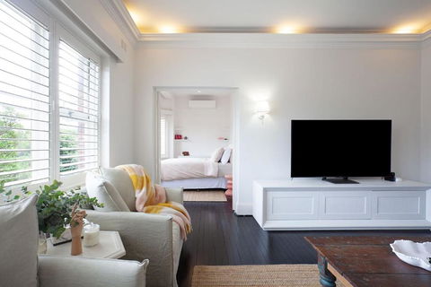 A Touch Of Pink, Bellevue Hill IH - New Castle Holiday 2