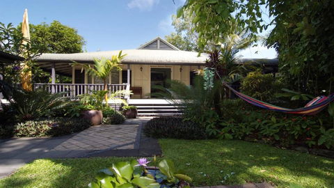A Tropical Treat - Sea Level Port Douglas - New Castle Holiday 3