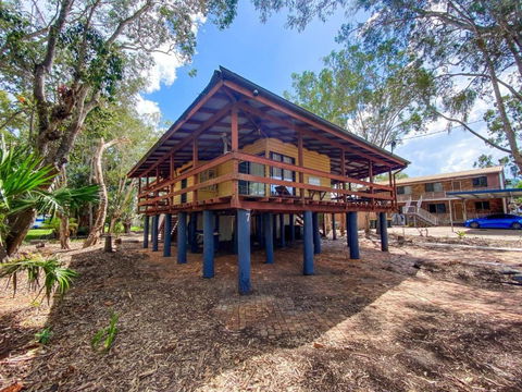 A Yearenda - Water Views -3BR - Steps To The Beach - New Castle Holiday 2