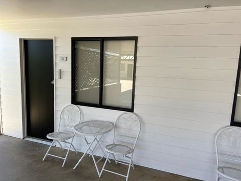 Abajaz Motel-Centrally Located-Shaded Parking - New Castle Holiday 2