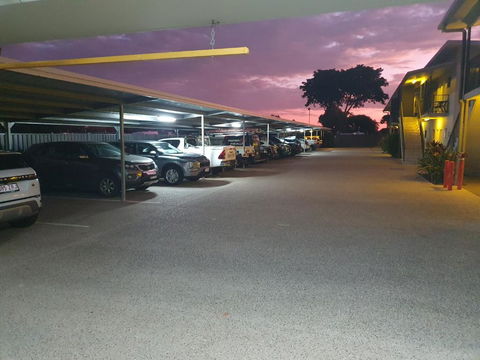 Abode37 Motel Emerald - New Castle Holiday 4