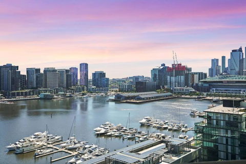 Absolute Bay View Waterfront Getaway Apt 2B2B1C - New Castle Holiday 0