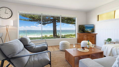 Absolute Beach - New Castle Holiday 1