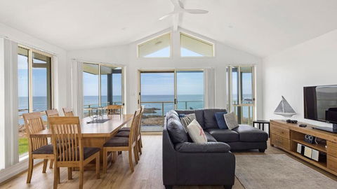 Absolute Waterfront Anna Bay - New Castle Holiday 0
