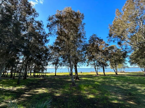 Absolutely Lakeside House, Quiet And Peace - New Castle Holiday 1
