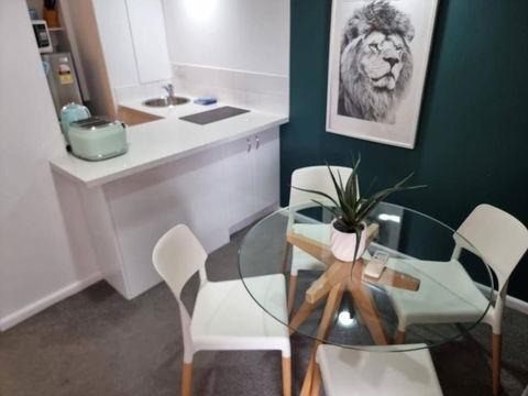 Accommodation Sydney City Centre 1 Bedroom Apartment With Balcony - New Castle Holiday 0