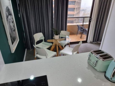 Accommodation Sydney City Centre 1 Bedroom Apartment With Balcony - New Castle Holiday 1