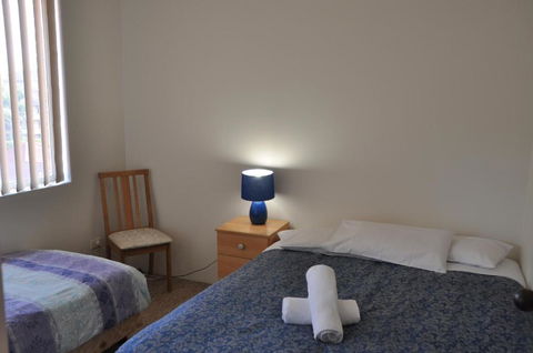 Accommodation Sydney Kogarah 2 Bedroom Apartment With Balcony - New Castle Holiday 1