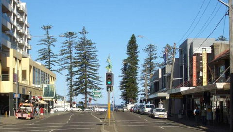 Accommodation Sydney Rockdale - 2 Bedroom Pet Friendly Budget Apartments With Balconies - New Castle Holiday 2