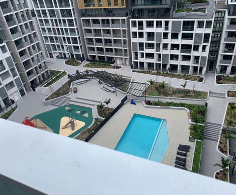 Accor Stadium Luxury - 3 Bed 2 Baths, Sleeps 6, Pool, Parking If Available- NO PARTIES - New Castle Holiday 0