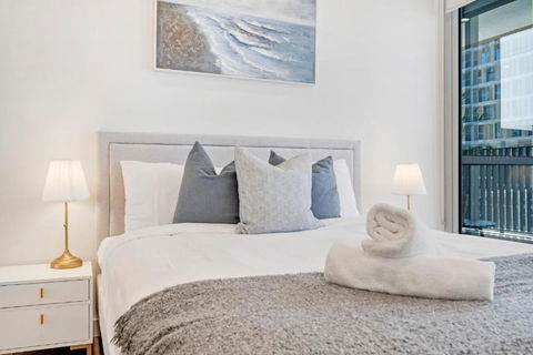 Accor Stadium Luxury - 3 Bed 2 Baths, Sleeps 6, Pool, Parking If Available- NO PARTIES - New Castle Holiday 3