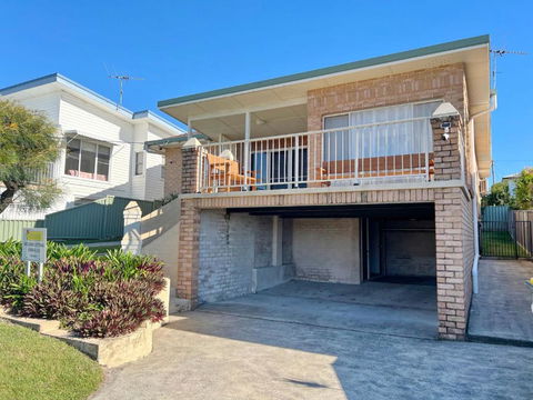 Adacos 19 On Sturt - Bring Your Own Linen - New Castle Holiday 0