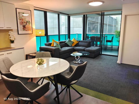 Adelaide City Loft - New Castle Holiday 2