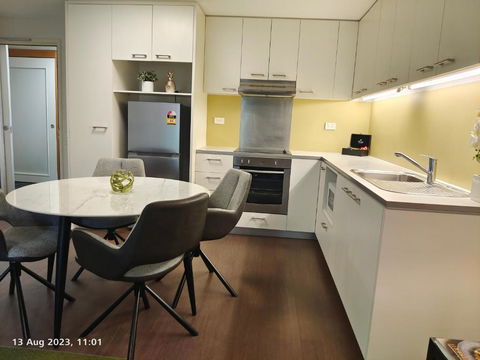 Adelaide City Loft - New Castle Holiday 3