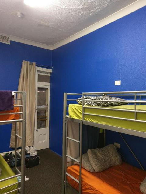 Adelaide Travellers Inn Backpackers Hostel - New Castle Holiday 3