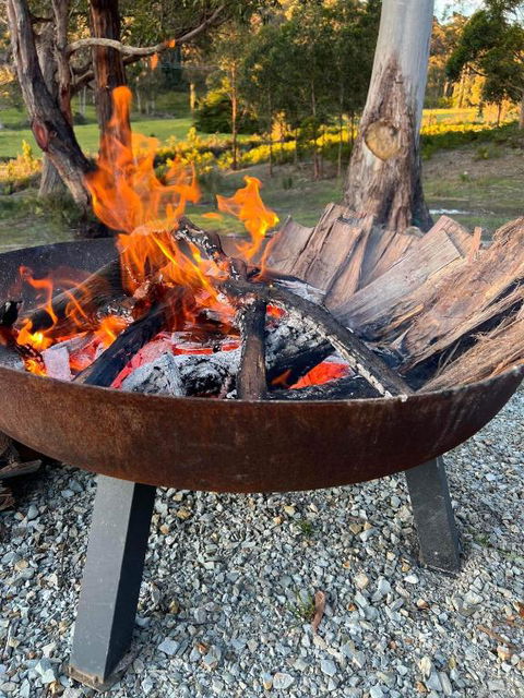 Adina Tiny House Bruny Island - New Castle Holiday 4