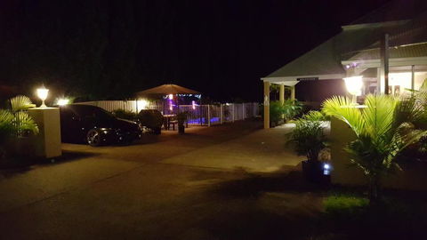 Admiral Nelson Motor Inn - New Castle Holiday 3