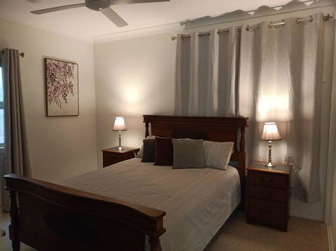 Adorable Private 2 Bedroom Guest Suite + Pool - New Castle Holiday 3