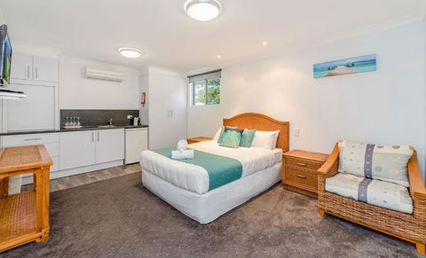Adrift Apartments - New Castle Holiday 4
