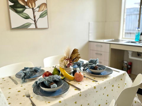 Affordable 3-Bedroom Grannyflat In Coopers Plains - New Castle Holiday 1