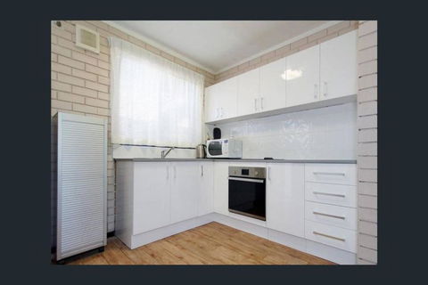 Affordable Apartment Close To City And Beaches - New Castle Holiday 2