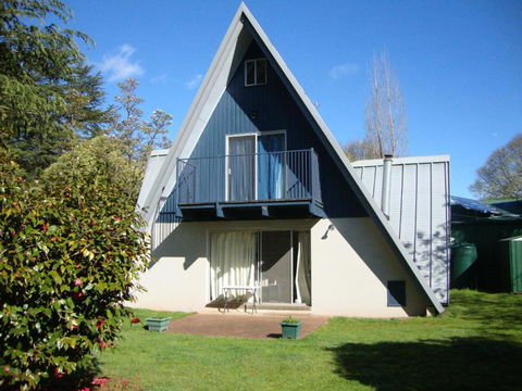 Ageri Holiday House - New Castle Holiday 0