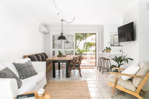 A Perfect Stay - Cooinda - New Castle Holiday 1