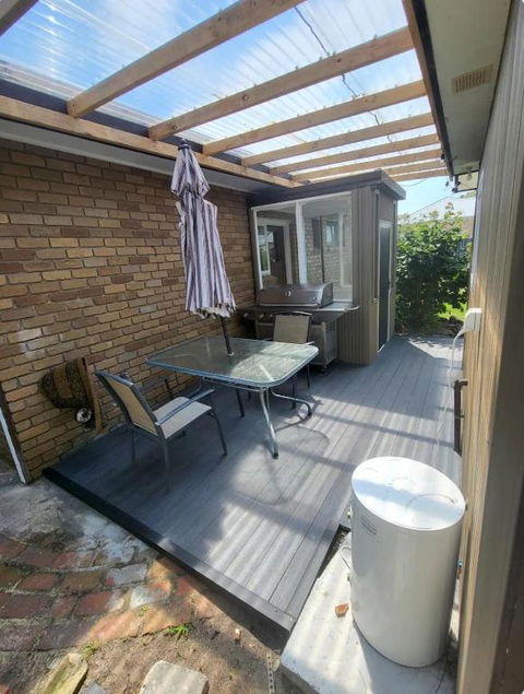 A Comfortable And Quiet 2bedroom House And A 1bedroom Bungalow - New Castle Holiday 2