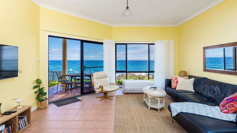 Absolute Oceanfront Portovenere - New Castle Holiday 1