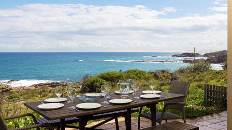 Absolute Oceanfront Portovenere - New Castle Holiday 0
