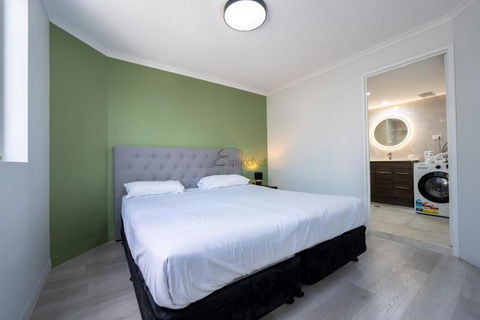 Abbey On Roma Hotel & Apartments - New Castle Holiday 3